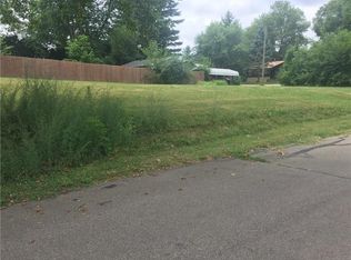 519 High St, Hope, IN 47246