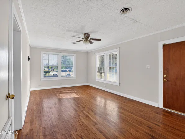 422 Bank St, Lake Charles, LA 70601
