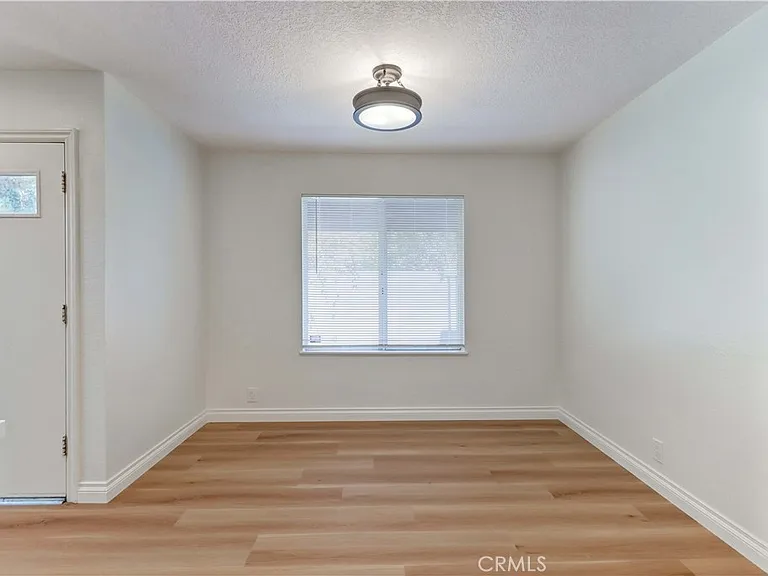 26875 Jasper — Photo 12