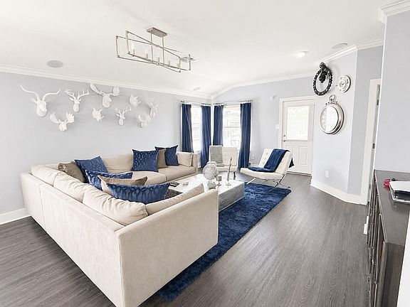 5th image of 22419 Highland Point Ln