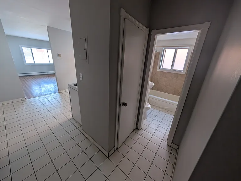 111 Pinecrest Dr #3 — Photo 5