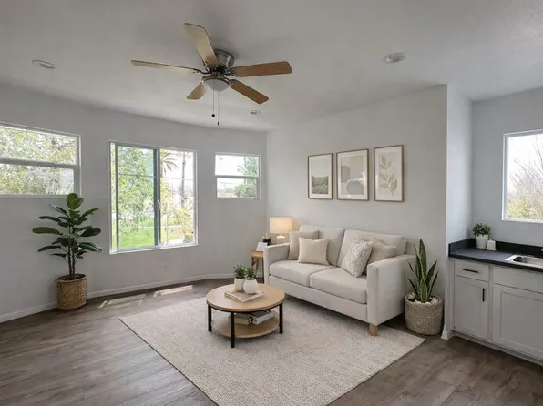 555 N La Cadena Dr #3, Colton, CA 92324