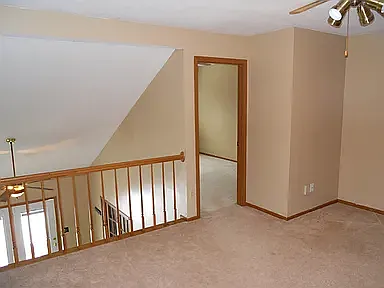 101 E 6th St NW #E — Photo 10
