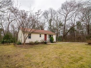 59 Williams Rd, Smithfield, RI 02917