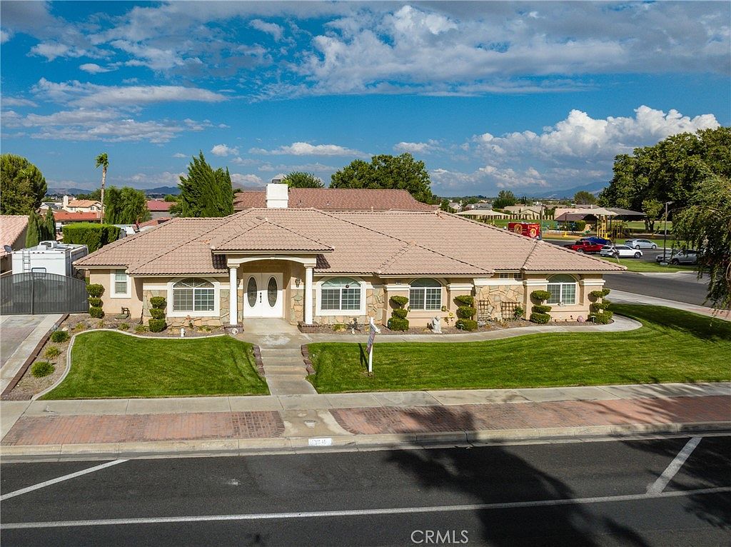 13045 Rolling Ridge Dr, Victorville, CA 92395 MLS CV23151458 Zillow