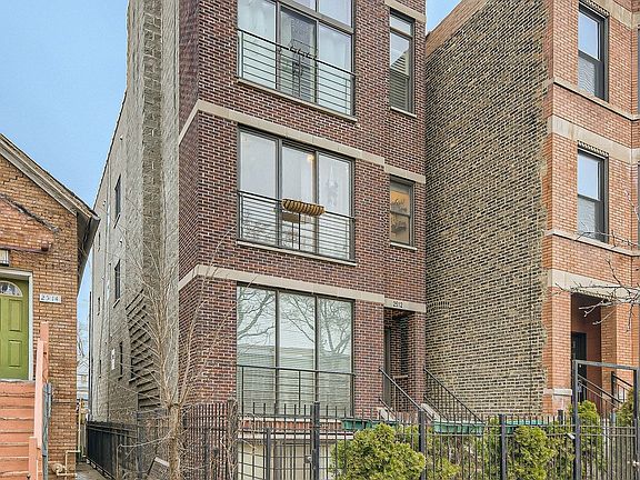 2nd image of 2512 W Thomas St #1