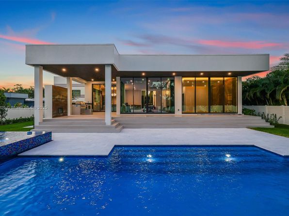 416 NW 24th St, Fort Lauderdale, FL 33311