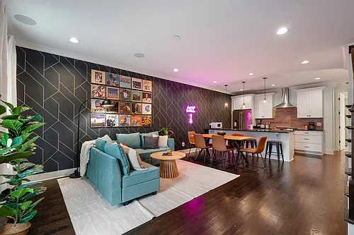 1815 Ridley Blvd Photo 1