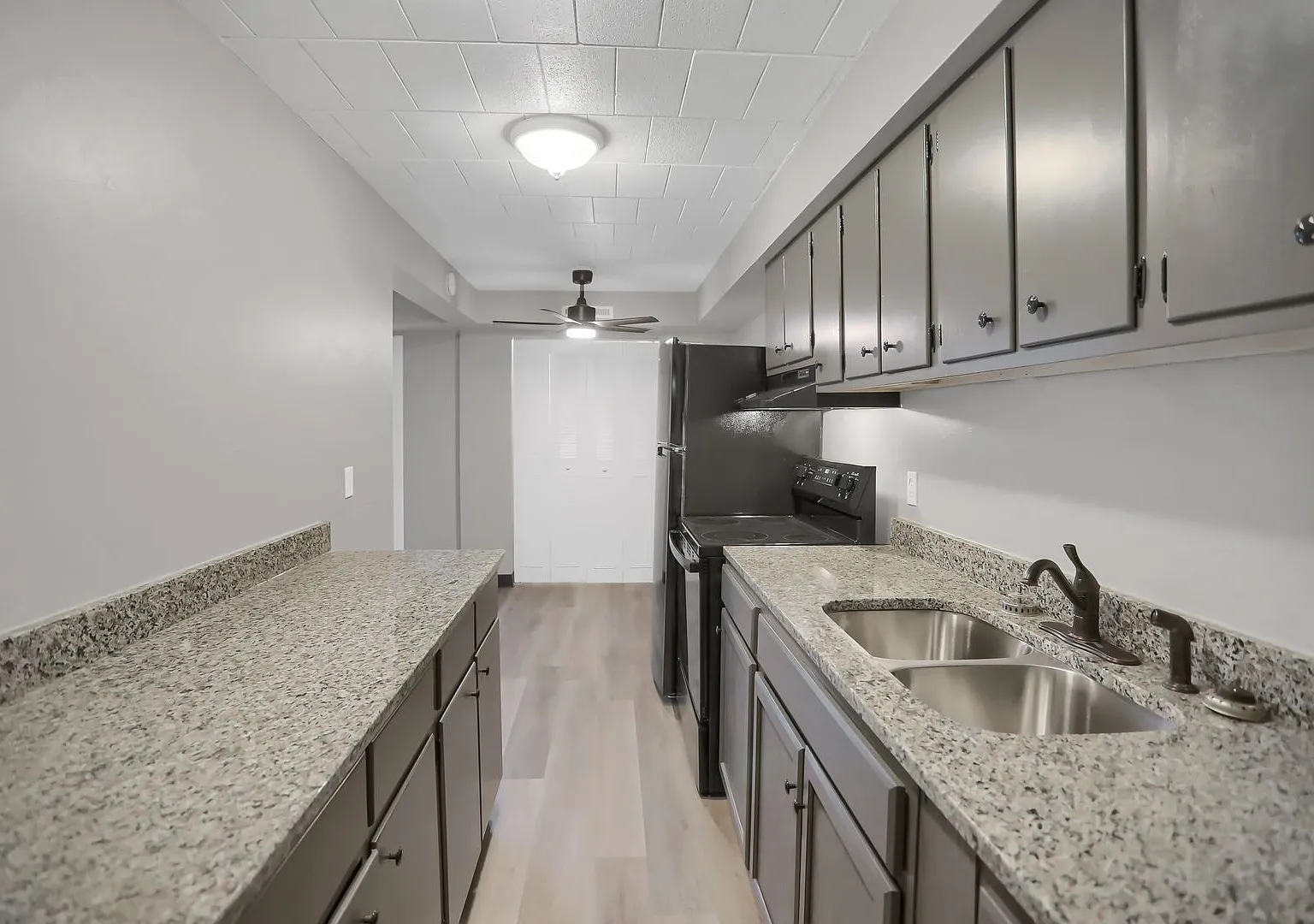 Twin Oaks Apartment Group — Photo 3