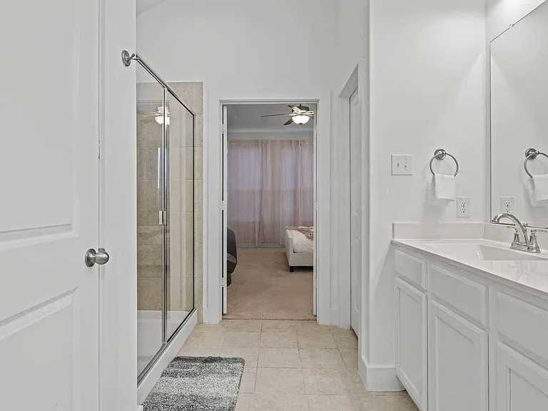 583 Bradley Dr — Photo 18