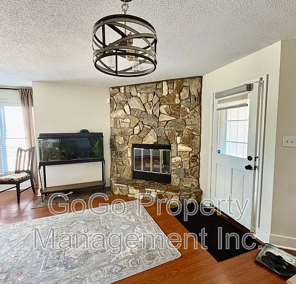 227 Old Towne Rd #1 — Photo 4
