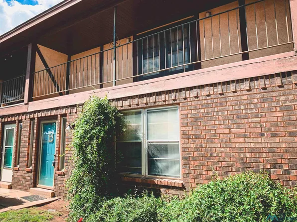 3522 Adenmor Ct APT B, Clovis, NM 88101