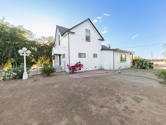 2nd image of 21978 Avenue 144
