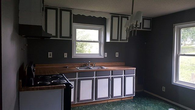 2nd image of 2704 Highland Ave