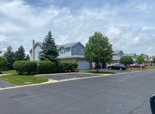 8744 Ballycastle Ln, Tinley Park, IL 60487