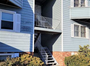 216 West Rd #H-67, Pleasant Valley, NY 12569