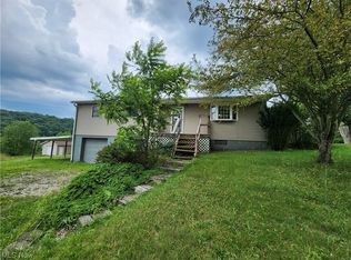 50026 4th St, Saint Clairsville, OH 43950