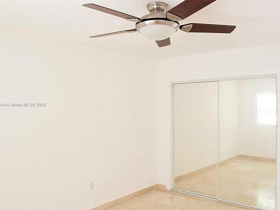 5th image of 1777 Michigan Ave APT 107