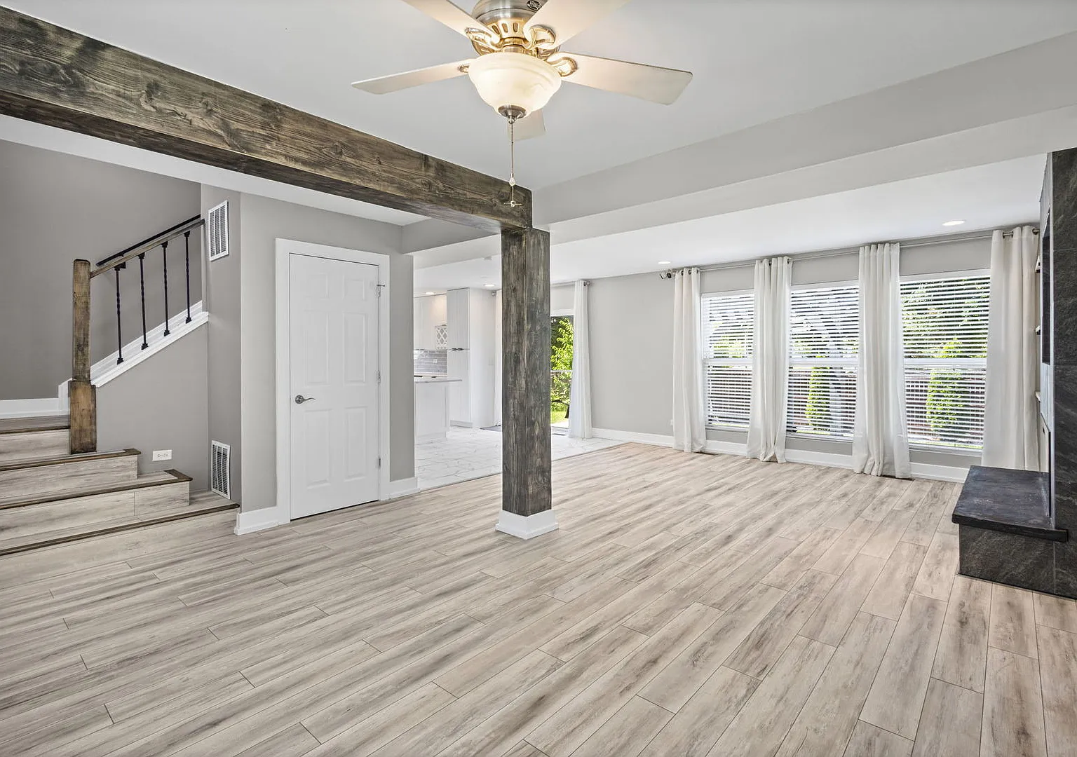 3 bed, 2.5 bath, 1728 sqft, $3,200 — Photo 4