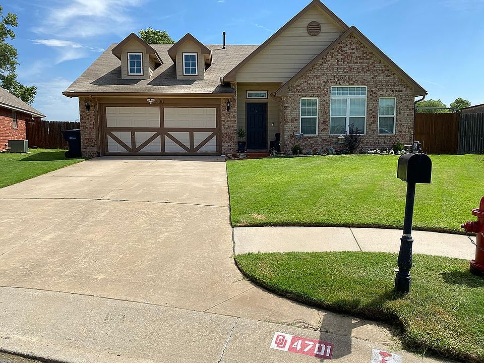 1st image of 4701 SW 121st St