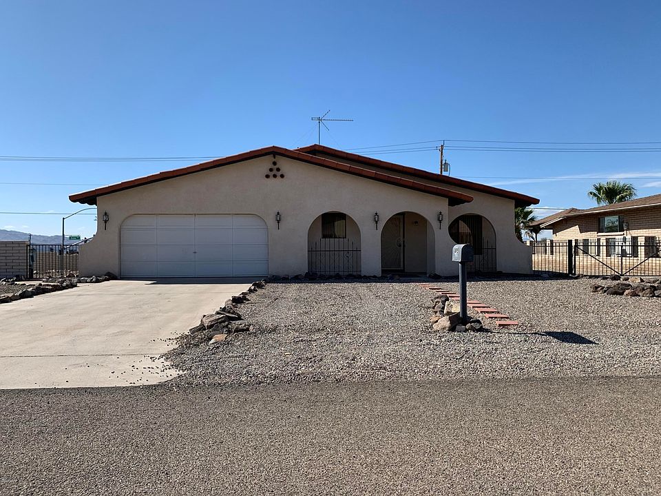 1st image of 405 Flamingo Ln