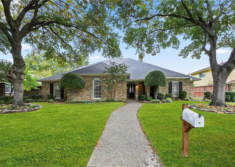 1st image of 7821 Glenneagle Dr
