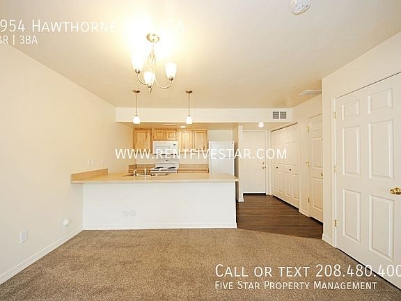 4th image of 3954 Hawthorne Rd #11A