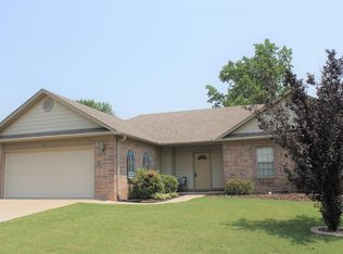 13 Trinity Dr, Cabot, AR 72023