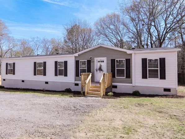 1657 Woodtrail Dr, Gaston, SC 29053