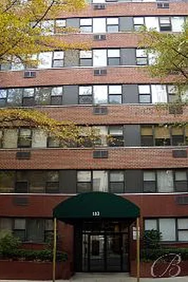 Rented by Bellmarc Realty | media 25