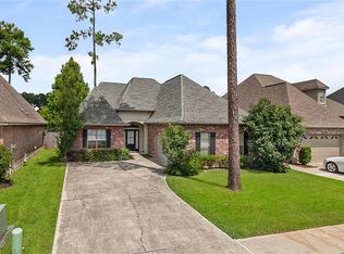 2344 Cours Carson St, Mandeville, LA 70448