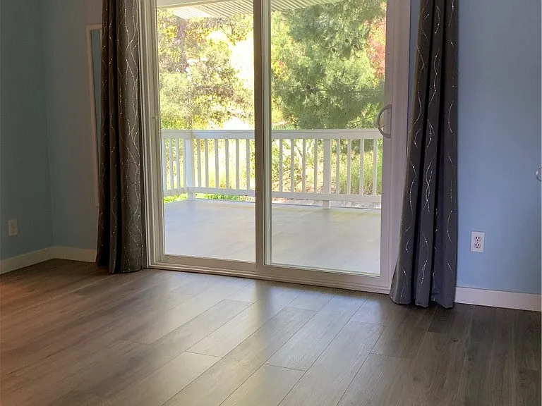 23821 Hillhurst Dr #48 — Photo 16