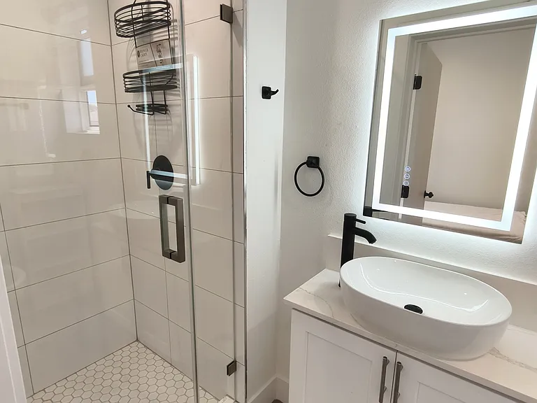 3020 S Normandie Ave #B2 — Photo 8