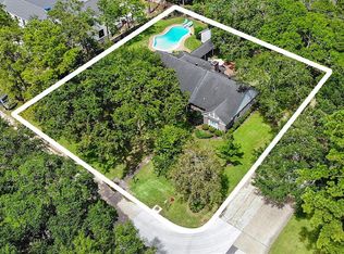 202 Plantation Rd, Houston, TX 77024