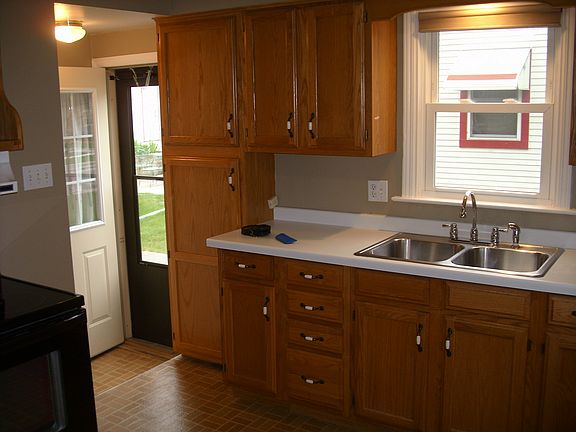 Side Entry Kitchen