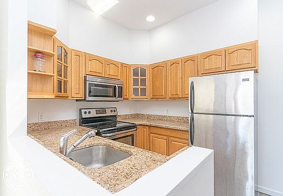 3rd image of 68-10 58th Ave #6