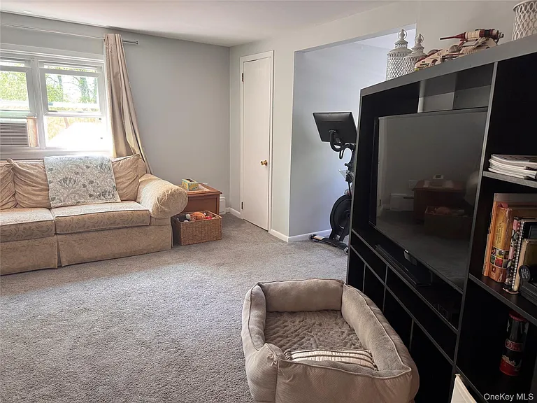 57 E Hall Ave #2 — Photo 17