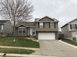 7321 S 176th St, Omaha, NE 68136