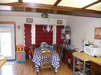 5th image of 1309 N Bradley Ave