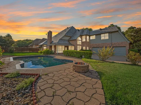 2705 Summertree Ln, Colleyville, TX 76034
