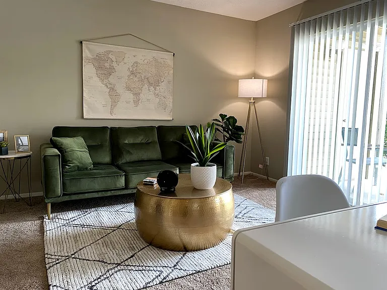 The Summit Apartments — Photo 21
