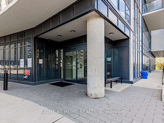 5th image of 1461 Lawrence Ave W #1801
