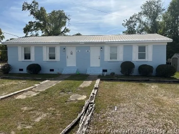 120 Calvin St, Spring Lake, NC
