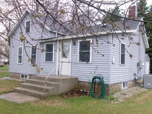 114 2nd Ave, Spicer, MN 56288