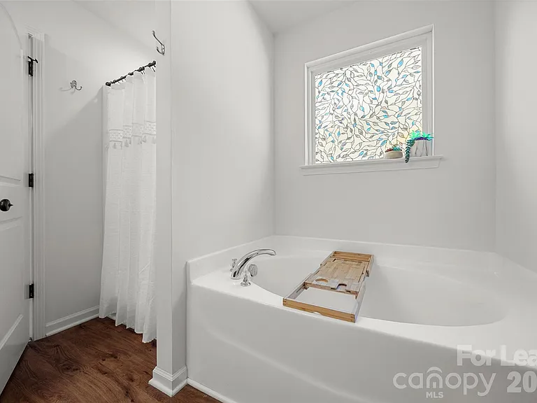 1668 Beleek Ridge Ln — Photo 18