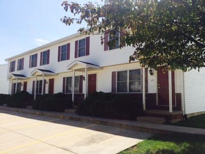 123 Crossing Dr, Normal, IL, 61761