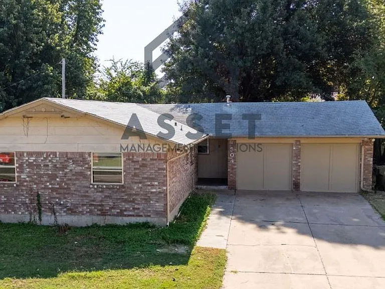 304 W Campbell Dr — Photo 5