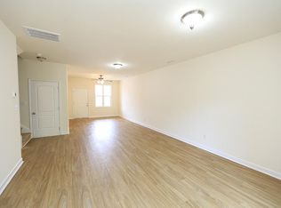 110 Sunnyview Ln, Clayton, NC 27520