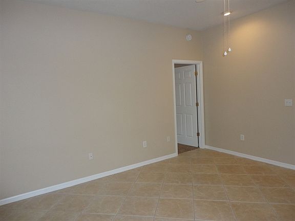 4th image of 8845 Cypress Hammock Dr