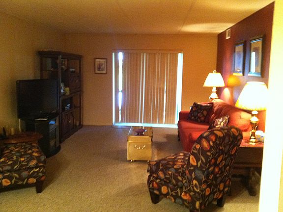 5th image of 505 Redondo Dr APT 109
